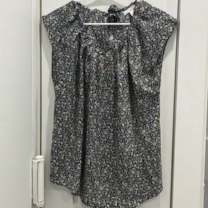 Blouse with tie back